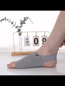 Compression Arch Support Sleeves with Gel Pad Inside Invisible Foot Wrap Brace for Flat Feet & Plantar Fasciitis Pain Relief Women & Men