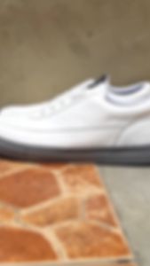 NAZ CHARLES - Sepatu Sneakers Pria NAZ Kasual Santai Putih Abu Sol Dijahit Sepatu Kets Pria LOKAL