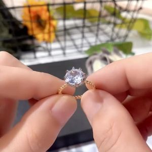 Huitan Simple Design Women Wedding Rings Two Tone Fashionable Engagement Proposal Rings for Girlfriend Party Luxury Jewelry Hot