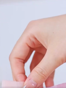 Terjual Topeng Niacinamide & Arbutin Masker Wajah: Solusi Menghilangkan Parut Jerawat & Yellow Spot