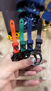 High-Quality Zinc Alloy Keychain with Soft Cowhide Leather: Durable Fade Resistant, Easy to Install Car Keys, No Tools Needed for Organization