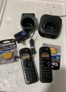 ĐIỆN THOẠI MẸ BỒNG CON PANASONIC KX TG1311/1312 HIỆN SỐ GỌI ĐẾN CÓ BẢO HÀNH HÀNG CŨ PIN MỚI