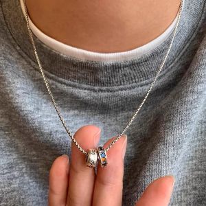 สร้อยคอจี้ลูกปัดรูปตัวอักษรเพทายสีสำหรับผู้หญิงเครื่องประดับโซ่ไหปลาร้าแบบประณีตขายส่ง