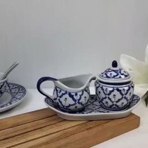 เหยือกนมเซรามิก 1 ชุด 3 ชิ้น เหยือกนม โถน้ำตาล จานรอง ขนาด 2.8 ซม. เหยือกนมลายไทย สำหรับใส่นมน้ำตาล ชงกาแฟ