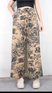 กางเกงขายาวแฟชั่น 9ส่วน ทรงขากระบอกใหญ่ ปลายขาปล่อย พิมพ์ลายกราฟิก ผ้าไหมอิตาลี่ เนื้อผ้านิ่ม ระบายอากาศได้ดี p99523#