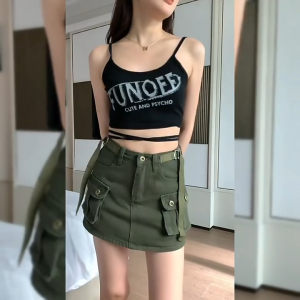 GHAOHES กระโปรงยีนส์สั้นรุ่นใหม่สาวฮอตทรงคาร์โก้ เอวสูงดูขายาว วินเทจกระเป๋าใหญ่ใส่สบายแฟชั่น(V120)