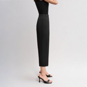 AMII | Fashionable Stretch Waistband Pleated Slimming Midi Skirt