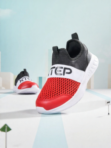 XTEP | Breathable Slip-on Soft Sole Childrens Sports Shoes