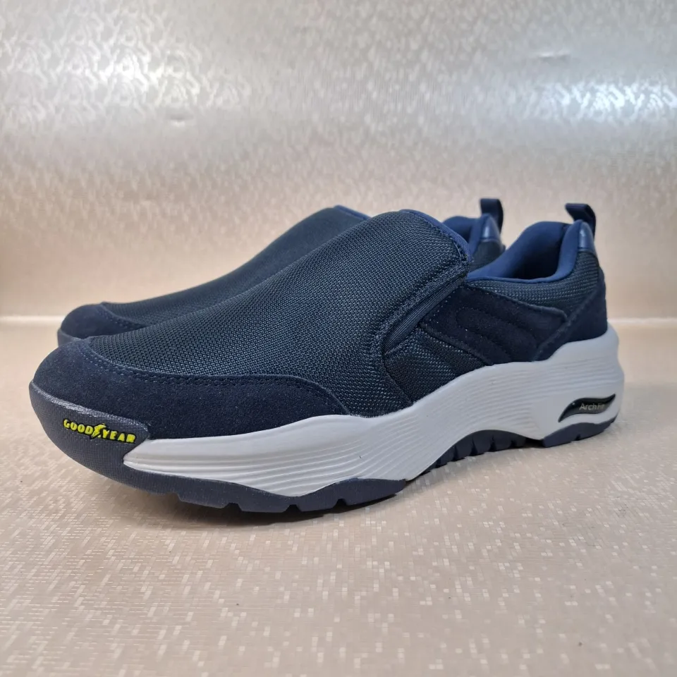 Sepatu Skechers Ultra Go Goodyear Man/Sepatu Skechers Pria Slip On