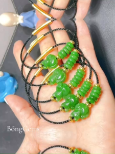 vòng tay nữ hồ ly ngọc bích tự nhiên mix đồng điếu ngọc bích tự nhiên vip vòng tay đá phong thủy trang sức thiết kế đủ hóa đơn thẻ bảo hành