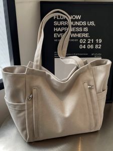 Korean Style Canvas Tote Bag Womens Large Capacity Commuter Bag Casual Versatile Handbag Single Shoulder Bag for Youth
