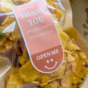 (ส่งเร็ว) คอนเฟลกคาราเมลธัญพืช ซอง25g เหมาะวางขายหน้าร้าน ใช้วัตถุดิบคุณภาพดีหอมเนยแท้ ไม่มีไขมันทรานส์