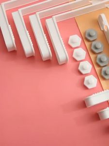 4Pcs/Set Bed Sheet Clip Holder Elastic Mattress Holder Fastener Grippers Clips Suspenders Adjustable Bed Cliper