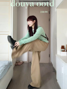 Áo Len Cardigan Dệt Kim Màu Xanh Lá Cây Cho Nữ Mùa Xuân Thu 2025 Áo Khoác Ngoài Phong Cách Mới Áo Khoác Ngoài Thường Ngày Áo Khoác Ngoài Ngắn