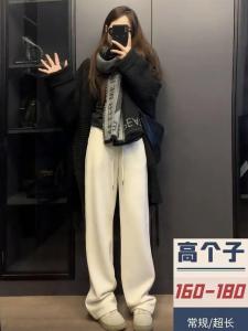 กางเกงขายาวทรงหลวมถักนิตติ้งผ้าขนแกะสีขาวสำหรับผู้หญิง กางเกงขายาวฤดูใบไม้ร่วงปี 2025 ทรงหลวมเอวสูง ผ้าฝ้ายผสมโพลีเอสเตอร์