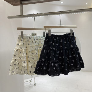 Mùa Hè Năm 2024 Mới Phong Cách Hàn Quốc Dễ Thương Hoa Màu Đen Váy Bánh Kem Nữ Thon Gọn Cao Vòng Eo Dáng Chữ A Váy Ngắn Quần Áo Làm Việc