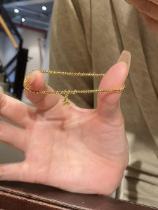 Exquisite 18K Gold Butterfly Bracelet Fashionable Dance Party Womens Jewelry Non-Fading Alloy Metal Original Design Fresh out