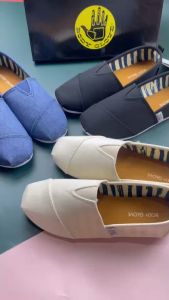 Body Glove รองเท้าผ้าใบแบบสวมผู้หญิง รุ่น BGL612 (36-40)