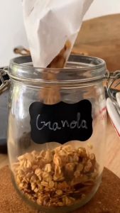 Granola Vanilla Almond 300 gr Neo Sereal Makanan Sehat High Quality Sereal Sehat Sarapan Praktis Murah Bergizi