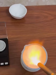 Khò gas cầm tay 931 – Nòng đồng chịu nhiệt tốt ngọn lửa mạnh – Phù hợp cho hàn nấu sửa chữa