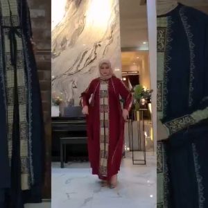 Abiyyuco GL1074 | Gamis Abaya Turkey Busui Turki Hitam dan Warna Turkiy Jumbo Ready Size S M L XL XXL dan XXXL. LD mulai 88 cm sampai 125 cm. Bahan Jersey mix Ceruty dengan Bordir Renda dan Mote Swarovski