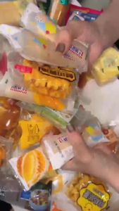 Bánh Bông Lan - Bánh Mix Nội Địa - Bánh Ngọt Siêu Ngon - Foody.Taiwan