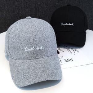 หมวกเบสบอลทรงหนีบสีดำ หมวกแฟชั่นสตรีทสไตล์เกาหลี หมวกทรงปากเป็ดสำหรับคู่รัก หมวกทรงปากเป็ดทรงหนีบสำหรับผู้ชายและผู้หญิง