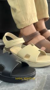 Sandal Wedges Wanita: Liburan Gaya Korea dengan Sandal Ergonomis