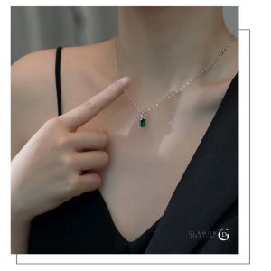สร้อยคอเงินเพชรสีเขียว GREEN EYED MYSTERY จี้สร้อยคอฝังเพชร สร้อยคอเงินแท้ สร้อยคอผู้หญิง จี้สร้อยคอ สร้อยคอเพทาย