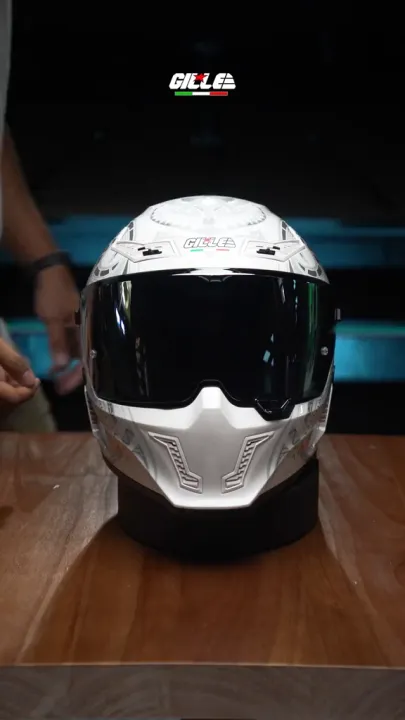 shoei black helmet witj gold visor Shoei Motorcycle Helmets