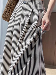 กางเกงขายาวทรงตรงเอวสูงผ้าไหมน้ำแข็งลายทางสำหรับผู้หญิง ฤดูร้อน 2025 กางเกงขายาวทรงตรงบางๆ ทรงสลิมฟิต กางเกงขายาวทรงลำลอง
