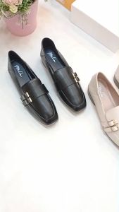 New!!! รองเท้าคัชชู ส้นเตี้ย โลฟเฟอร์ รองเท้าทำงาน อะไหล่เข็มขัด ด้านข้าง สีทอง Loafers