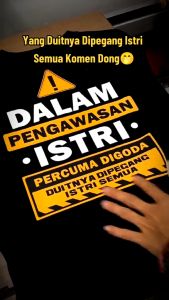 Kaos Distro Kata Kata DALAM PENGAWASAN ISTRI / Kaos Atasan Cotton Combed / Tshirt Pria Wanita