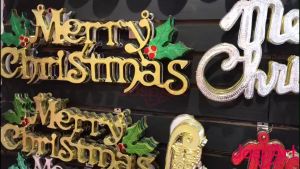 Aksesoris Gantung Pohon Natal Tulisan Merry Christmas