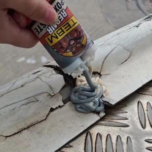 High Strength Casting Adhesive Industrial AB Epoxy Putty for Metal Machinery Repair Glue for Metal Welding Casting Sealant