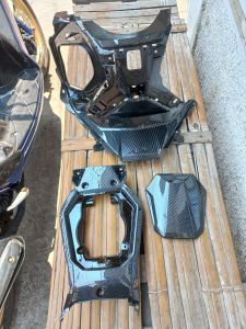 paketan karbon adv 150