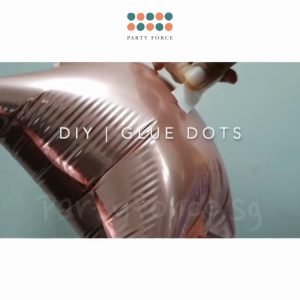 [SG Seller] Balloon Glue Dots 100 dots Roll Adhesive Sticker for Birthday Decoration