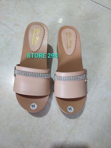 GUỐC NỮ QUAI NGANG ĐÍNH ĐÁ DÉP ĐẾ XUỒNG 7 CM nhựa PU siêu nhẹ