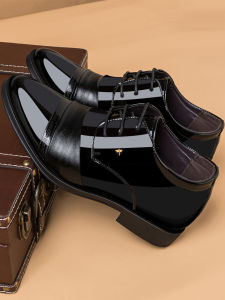 Genuine Soft Leather Mens Shoes Casual Business Formal Flat Bottom Shiny Pointed Toe Invisible Heightening Large Size Summer