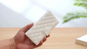 NEW FLIP CASE LEATHER DIAMOND case compatible for Vivo V40 V30 V30E V29 Reno 12 12F 11 Pro 5G flip cover case motif diamond