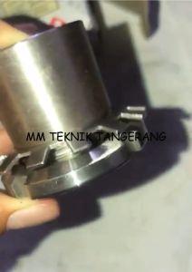 Adaptor H 2306 ASB FBJ Adapter Sleeves Bearing H2306 merk FBJ ASB