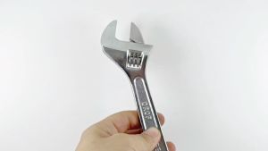 Kunci Inggris 8 inch Adjustable Wrench 200mm Sellery 89-708
