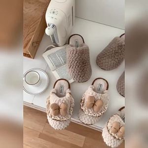 Xixitiao baotou r Phong cách giày giam giữ đơn giản giản dị sang trọng mùa đông ấm áp cha mẹ trẻ em nhà bông dép sinh viên