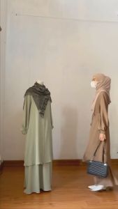 Naya Set / Size S M L XL / Stelan Satu Set Tunik Rok / Baju Atasan Stelan Rok / Stelan Wanita Fashion Muslim Terbaru / Stelan Crinkle Wanita