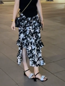MANMI | Design Ruffled Floral Print Skirt