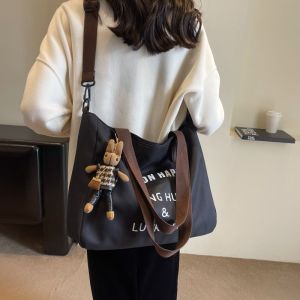 Fashionable Korean Style Large Capacity Ladies Shoulder Bag Simple Commuter Handbag Casual Work Crossbody Bag Urban Minimalist Daily Match