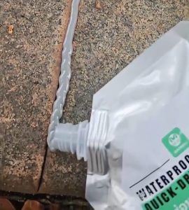 ซื้อ 3 แถม 1 ซีลแลนท์ซ่อมกันน้ำรอยแตกคอนกรีต 510g สำหรับ รอยแตกร้าวบนพื้นและกลางแจ้ง กาวซ่อมแซมช่องว่าง อิฐและกระเบือง กาวยาแนวสำเร็จ ยาแนวชักโครก ยาแนวกระเบื้อง กาวยาแนวกันน้ำ ใช้งานง่าย