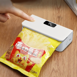 Mini Plastic Bags Sealer Heat Bag Sealing Machine Portable Food Packaging Bag Sealer Rechargeable Handheld Plastic Bag Sealer