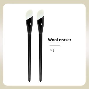 Soft Bristle Wool Thumb Concealer Brush Seamless Traceless Foundation Application Beauty Tool Long Handle Makeup Brush