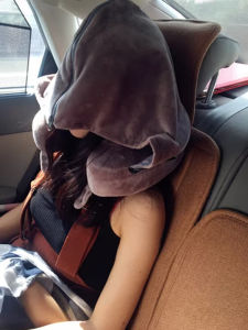 Memory Foam U-Shaped Pillow Hooded Removable and Washable Student Neck Pillow Office Nap Car U-Shaped Pillow Travel Light Blocking Pillow